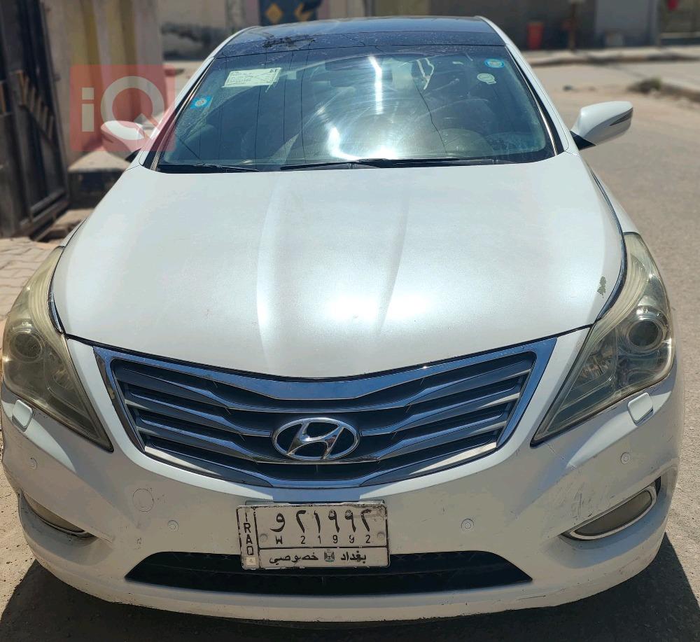 هيونداي أزيرا